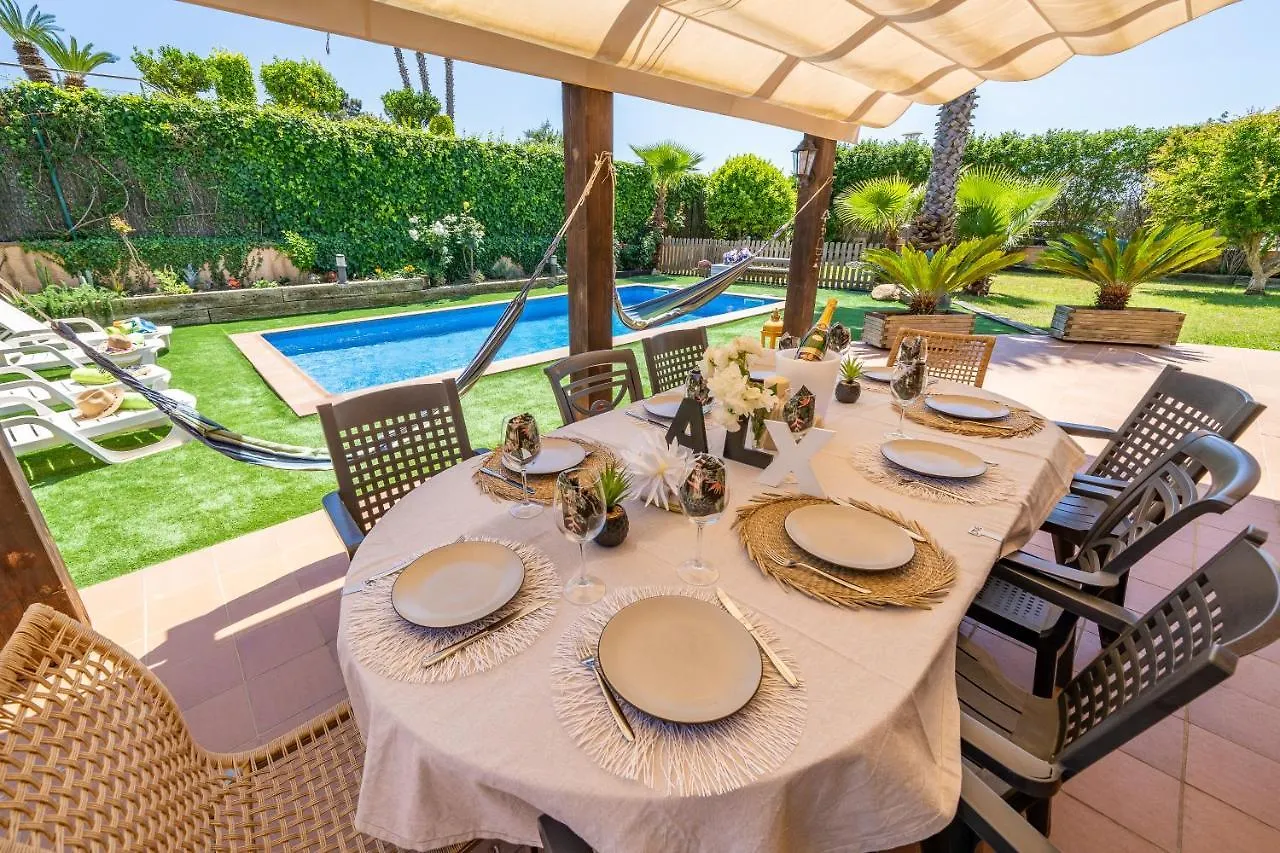Villa Jaruco Lux, Exclusiva Zona Residencial Con Piscina & Aircon Lloret de Mar Spanien